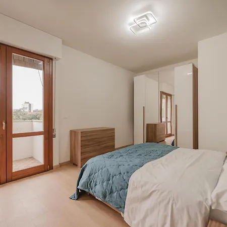 Viky Flat - 15 Min From Venice & Free Parking *